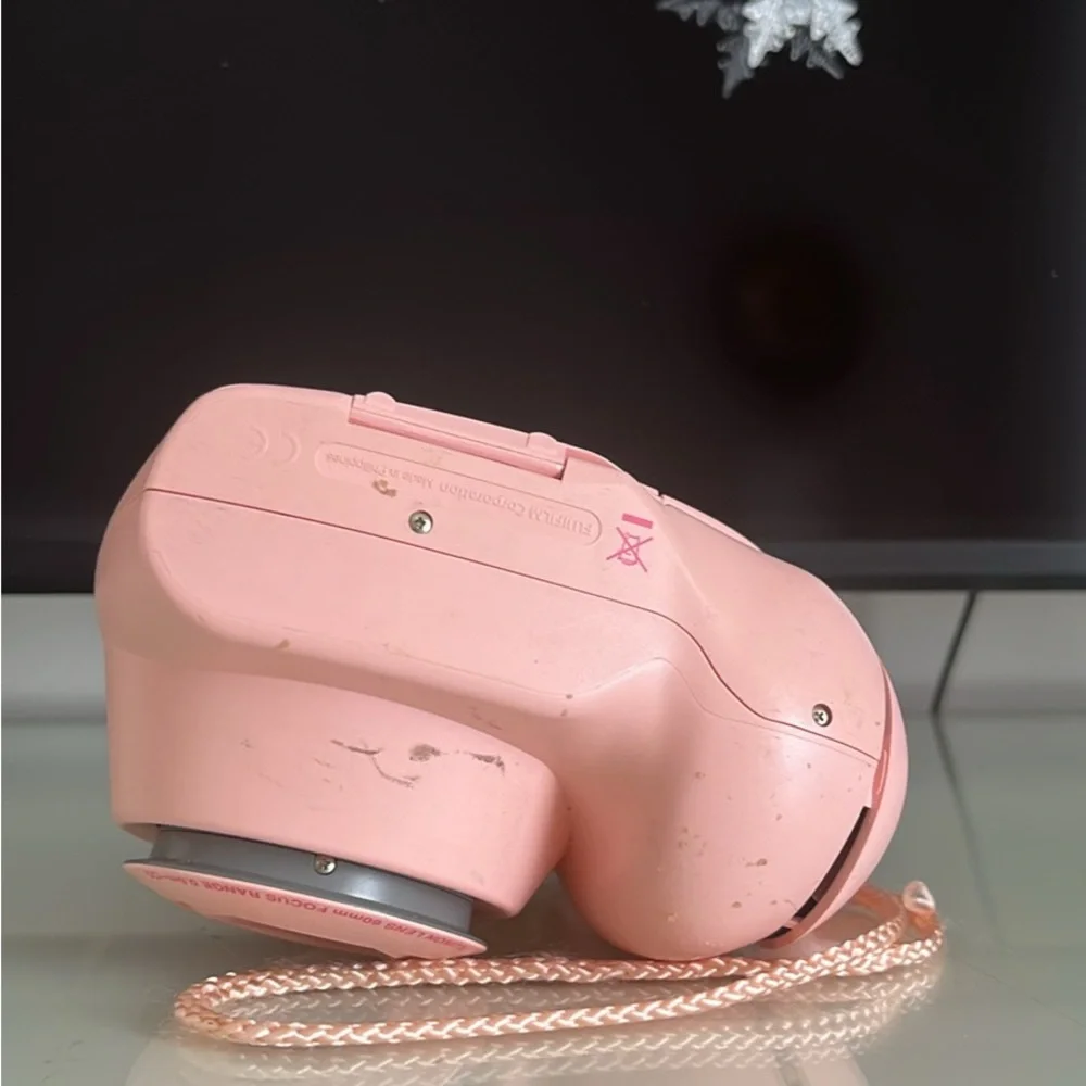Fujifilm Instax Mini 7S Instant Camera - Soft Pink